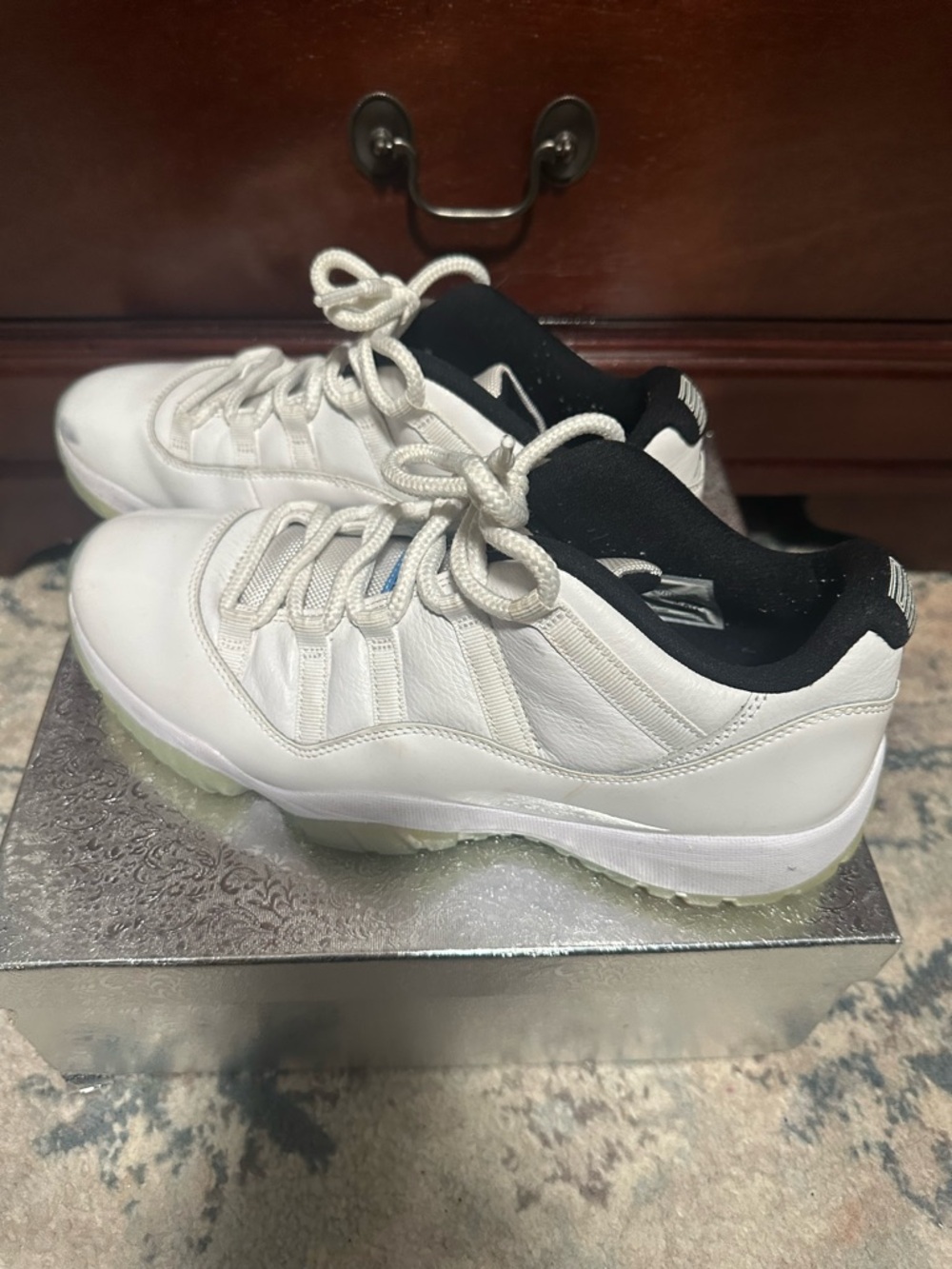 Jordan Black and White Low-Top Sneaker Insole